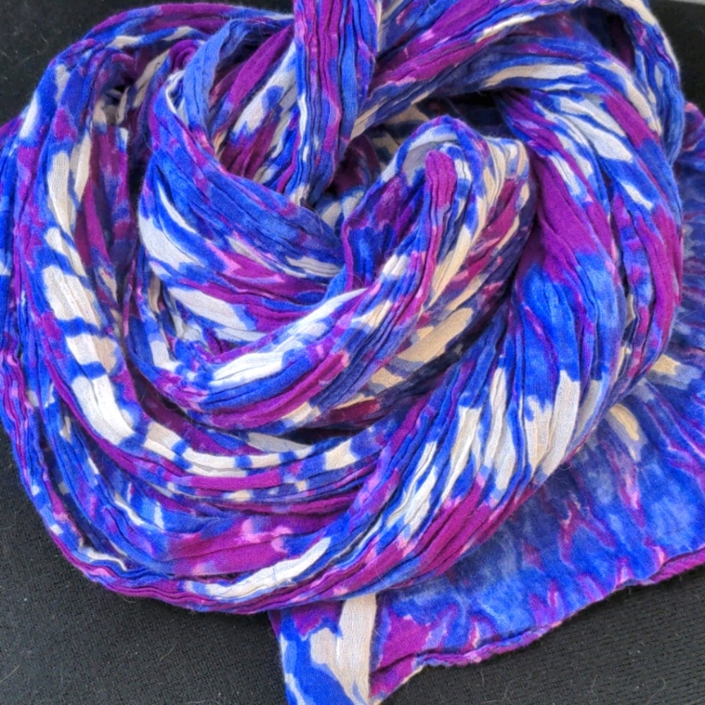 Tie-dyed cotton scarf